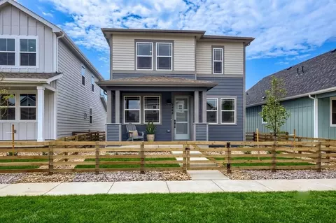 2442 Heyworth Ln, Fort Collins, CO 80524