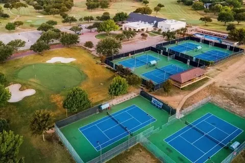 4601 Sunflower Ln, Temple, TX 76502