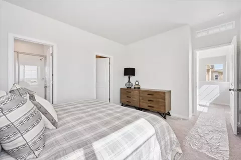 Bedroom - 22639 E 47th Dr, Aurora, CO 80019 photo 2 of 26