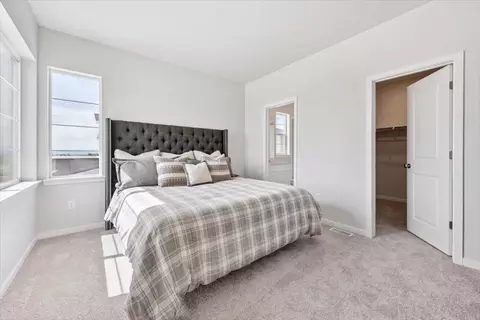 Bedroom - 22639 E 47th Dr, Aurora, CO 80019 photo 1 of 26