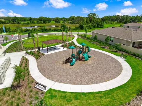 View/Area - 6000 Cliffbow Loop, Leesburg, FL 34748 photo 2 of 7