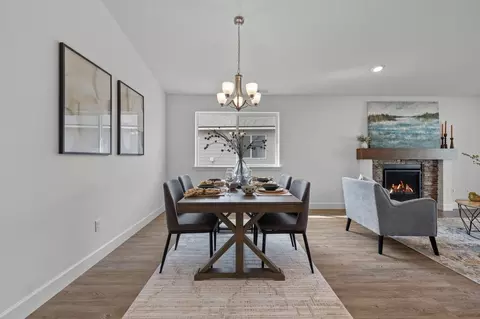 Dining - 481 Taft St, Umatilla, OR 97882 photo 1 of 10