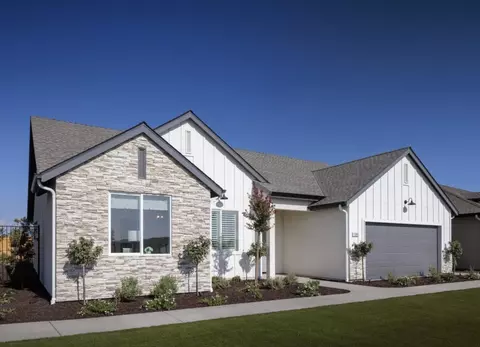 Exterior - 631 Elkhorn Ave, Visalia, CA 93292 photo 13 of 15