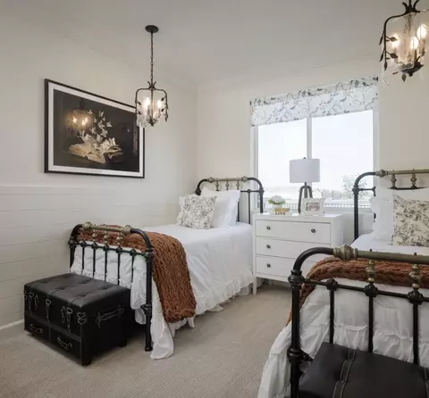 Bedroom - 631 Elkhorn Ave, Visalia, CA 93292 photo 10 of 11