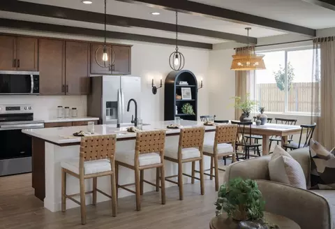 Kitchen - 631 Elkhorn Ave, Visalia, CA 93292 photo 6 of 7