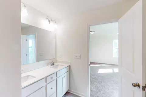 Bath - 416 Willoughby Park Dr, Monroe, NC 28112 photo 2 of 2