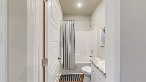 Bath - 634 Audrey Dr, Tuttle, OK 73089 photo 2 of 2