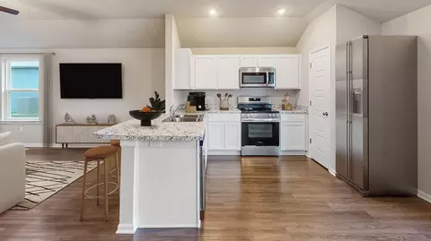 Kitchen - 634 Audrey Dr, Tuttle, OK 73089 photo 1 of 5