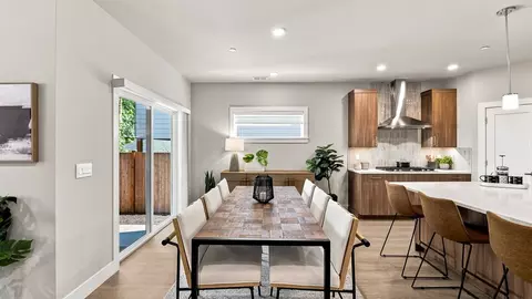 Dining - 9208 NE 186th Pl #2, Bothell, WA 98011 photo 1 of 1