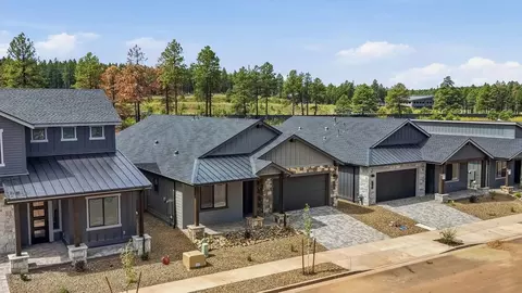 3701 W Styx Ln, Flagstaff, AZ 86001
