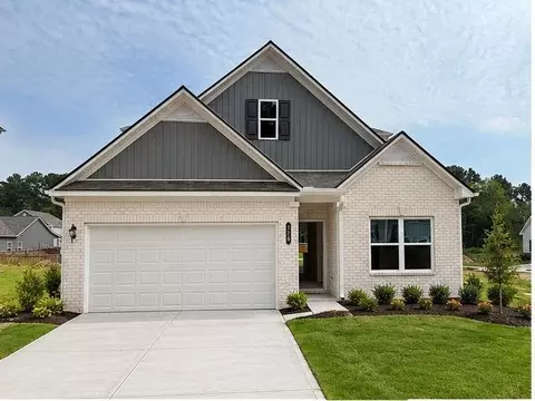 126 Sycamore Ln, Calhoun, GA 30701