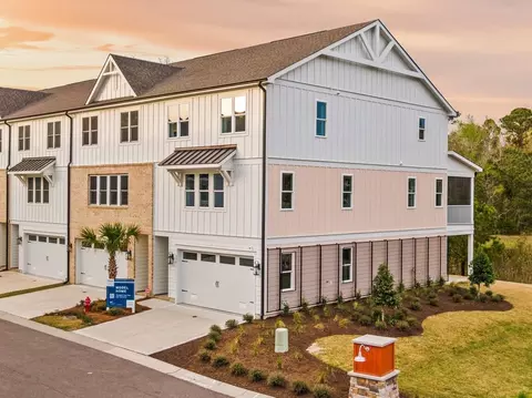 835 Anchors Bend Way, Wilmington, NC 28411