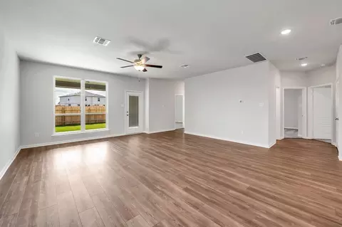6714 Mcgregor Loop, Killeen, TX 76549 photo 6