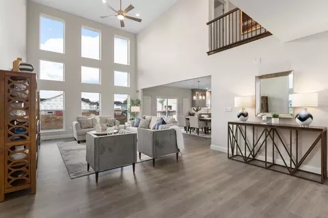 Entry Way - 1020 Clover Hill Ct, Sullivan, MO 63080 photo 1 of 12