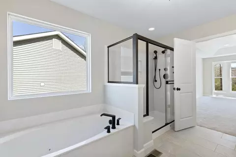 Bath - 1020 Clover Hill Ct, Sullivan, MO 63080 photo 18 of 23