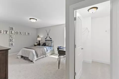Bedroom - 1020 Clover Hill Ct, Sullivan, MO 63080 photo 16 of 34