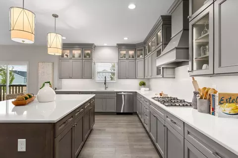 Kitchen - 1020 Clover Hill Ct, Sullivan, MO 63080 photo 6 of 23