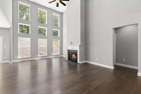 Living - 1020 Clover Hill Ct, Sullivan, MO 63080 photo 12 of 14