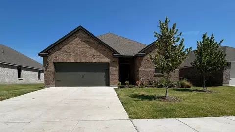 505 Carthage St, Caddo Mills, TX 75135