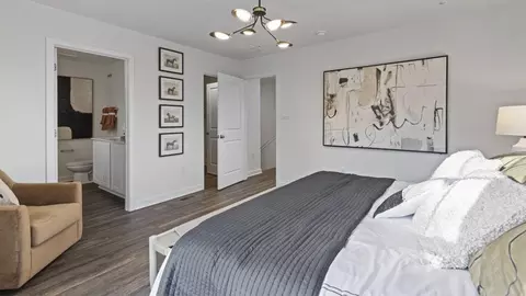 Bedroom - 15000 Sapmoss Ln, Brandywine, MD 20613 photo 6 of 10