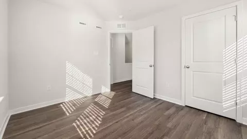Bedroom - 15000 Sapmoss Ln, Brandywine, MD 20613 photo 2 of 10