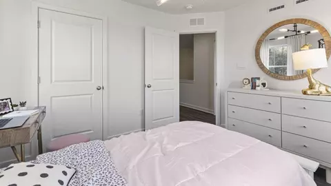 Bedroom - 15000 Sapmoss Ln, Brandywine, MD 20613 photo 10 of 10