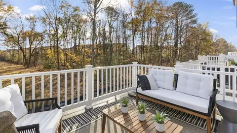 Exterior - 15000 Sapmoss Ln, Brandywine, MD 20613 photo 5 of 10
