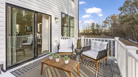 Exterior - 15000 Sapmoss Ln, Brandywine, MD 20613 photo 6 of 10