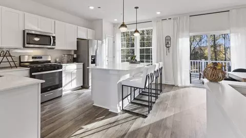 Kitchen - 15000 Sapmoss Ln, Brandywine, MD 20613 photo 7 of 7