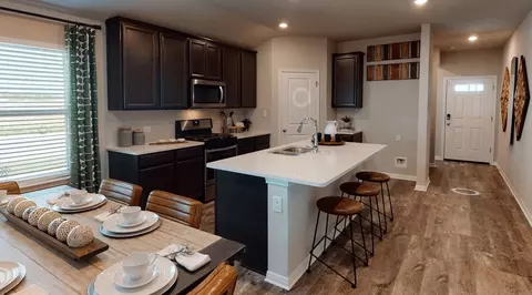 15823 Comanche Owl, San Antonio, TX 78233