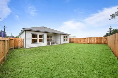Exterior - 10827 Red Flagstone Dr, Conroe, TX 77306 photo 6 of 6