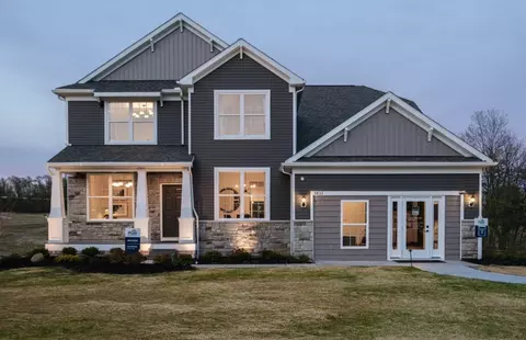 Exterior - 8019 Echo Hill Manor Dr, Mentor, OH 44060 photo 2 of 2