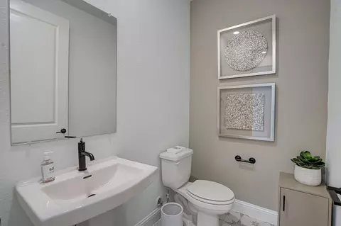 Bath - 617 Ladybug Trl, Celina, TX 75009 photo 5 of 10