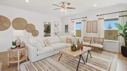 Living - 583 Hector Loop, Georgetown, TX 78626 photo 1 of 1