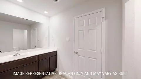 Bath - 583 Hector Loop, Georgetown, TX 78626 photo 1 of 6