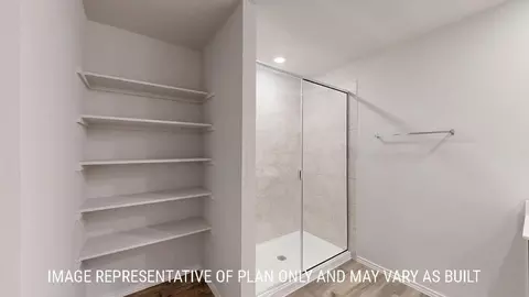 Bath - 583 Hector Loop, Georgetown, TX 78626 photo 2 of 6
