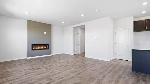 Living - 21709 SE Stromboli Ln, Bend, OR 97702 photo 2 of 9