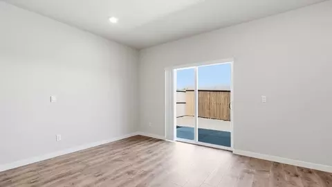 Living - 21709 SE Stromboli Ln, Bend, OR 97702 photo 6 of 9