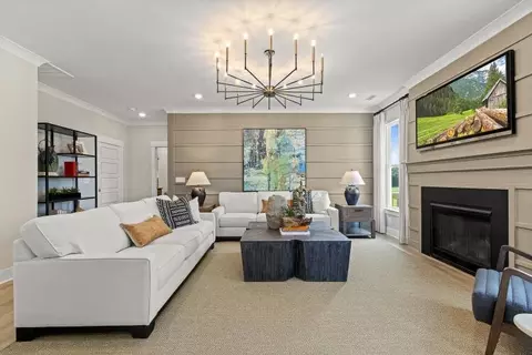 Living - 237 Redland Rd, Advance, NC 27006 photo 2 of 6