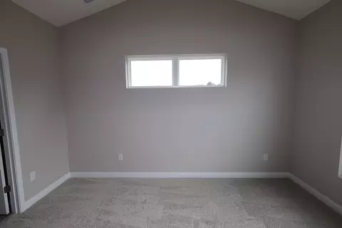 Bedroom - 48 Bick Dr, Springboro, OH 45066 photo 12 of 14