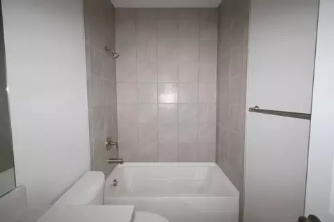 Bath - 48 Bick Dr, Springboro, OH 45066 photo 1 of 6