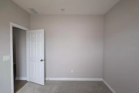 Bedroom - 48 Bick Dr, Springboro, OH 45066 photo 8 of 13