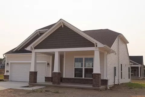 Exterior - 48 Bick Dr, Springboro, OH 45066 photo 12 of 13