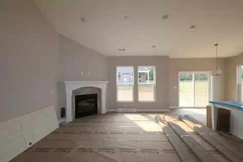 Living - 48 Bick Dr, Springboro, OH 45066 photo 7 of 10