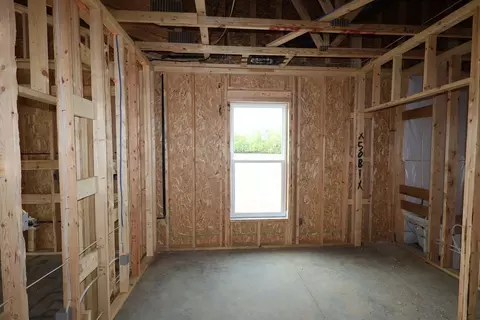 Bedroom - 48 Bick Dr, Springboro, OH 45066 photo 10 of 11