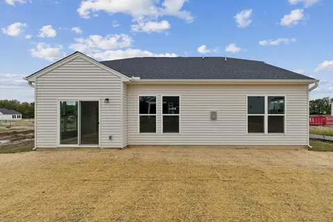 Exterior - 48 Bick Dr, Springboro, OH 45066 photo 4 of 8