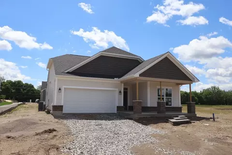 Exterior - 48 Bick Dr, Springboro, OH 45066 photo 7 of 13