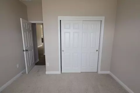 Bedroom - 48 Bick Dr, Springboro, OH 45066 photo 10 of 13