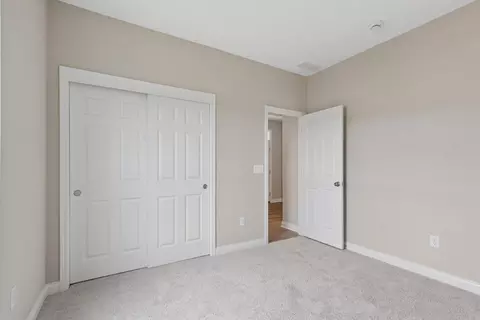 Bedroom - 48 Bick Dr, Springboro, OH 45066 photo 7 of 9
