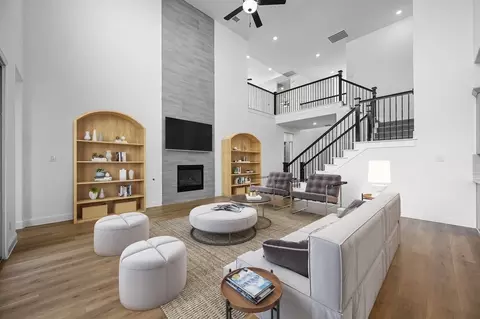 Living - 609 Ladybug Trl, Celina, TX 75009 photo 3 of 10